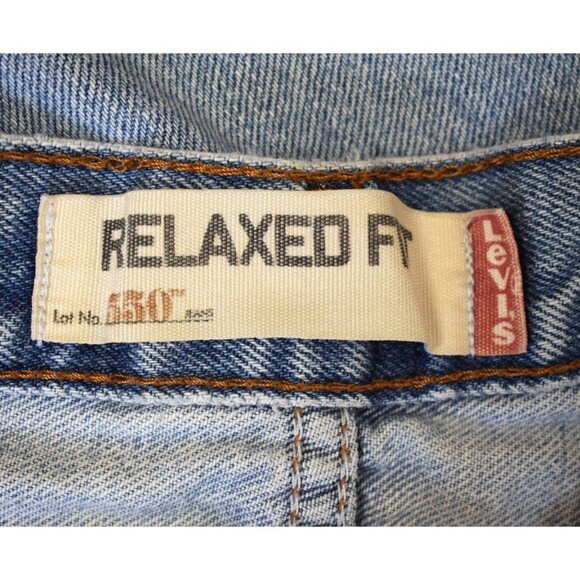 Levi's 550 Red Tab Light Wash Relaxed Fit Jeans - Picture 2 of 15